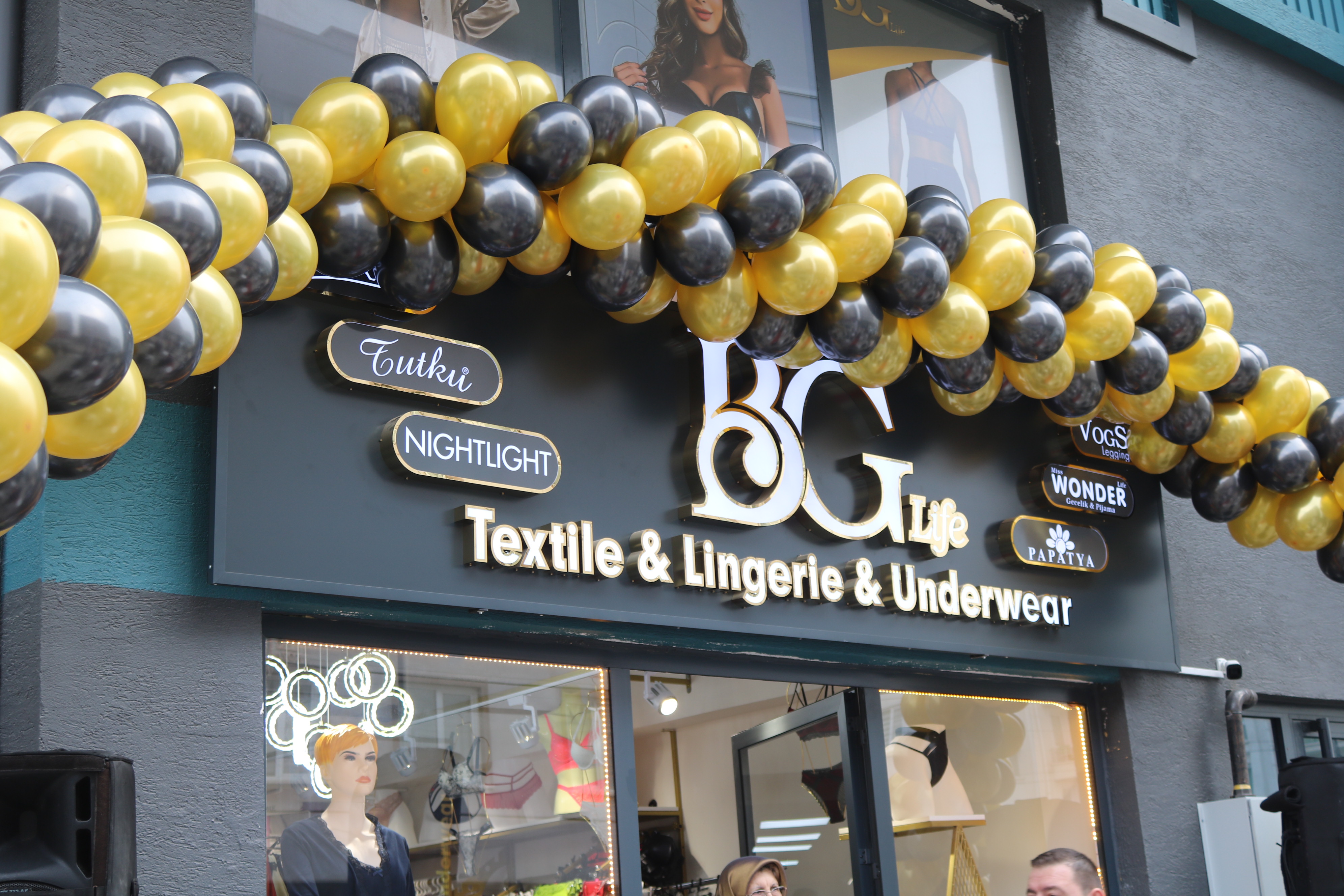 BG Life Butik, Erenler Mahallesi'nde Hizmete Açıldı