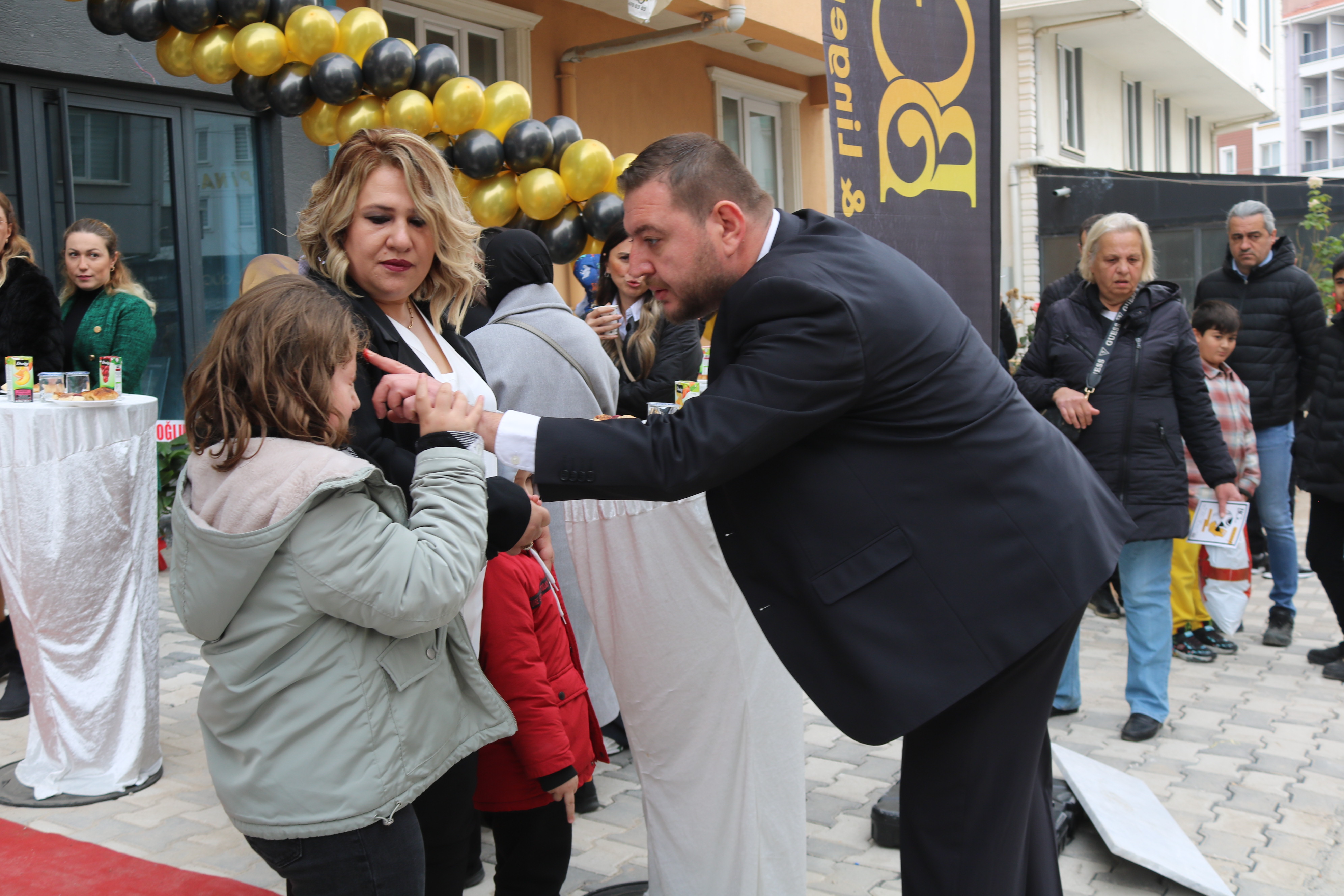 BG Life Butik, Erenler Mahallesi'nde Hizmete Açıldı