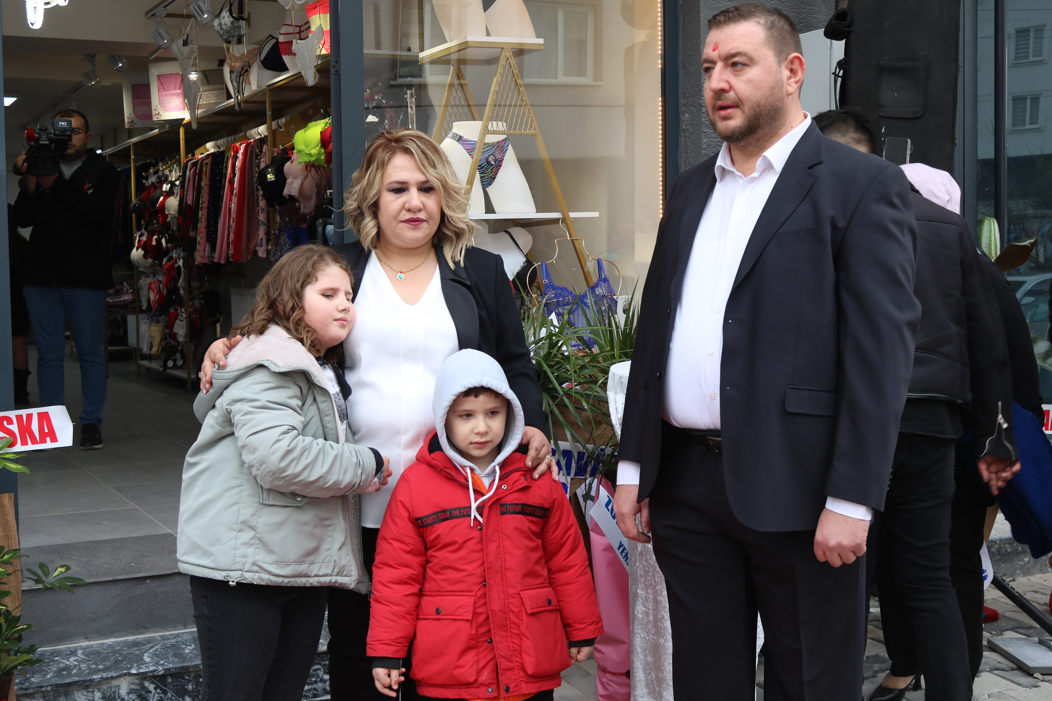 BG Life Butik, Erenler Mahallesi'nde Hizmete Açıldı