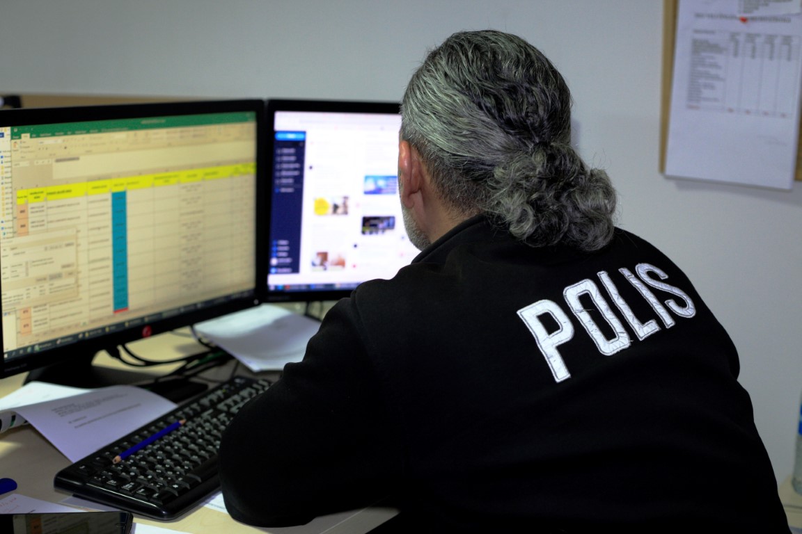 DOLANDIRICILARIN PES DEDİRTEN YÖNTEMİ: ‘KIZIMIN YAŞI KÜÇÜK SENİ ŞİKAYET ETTİM’