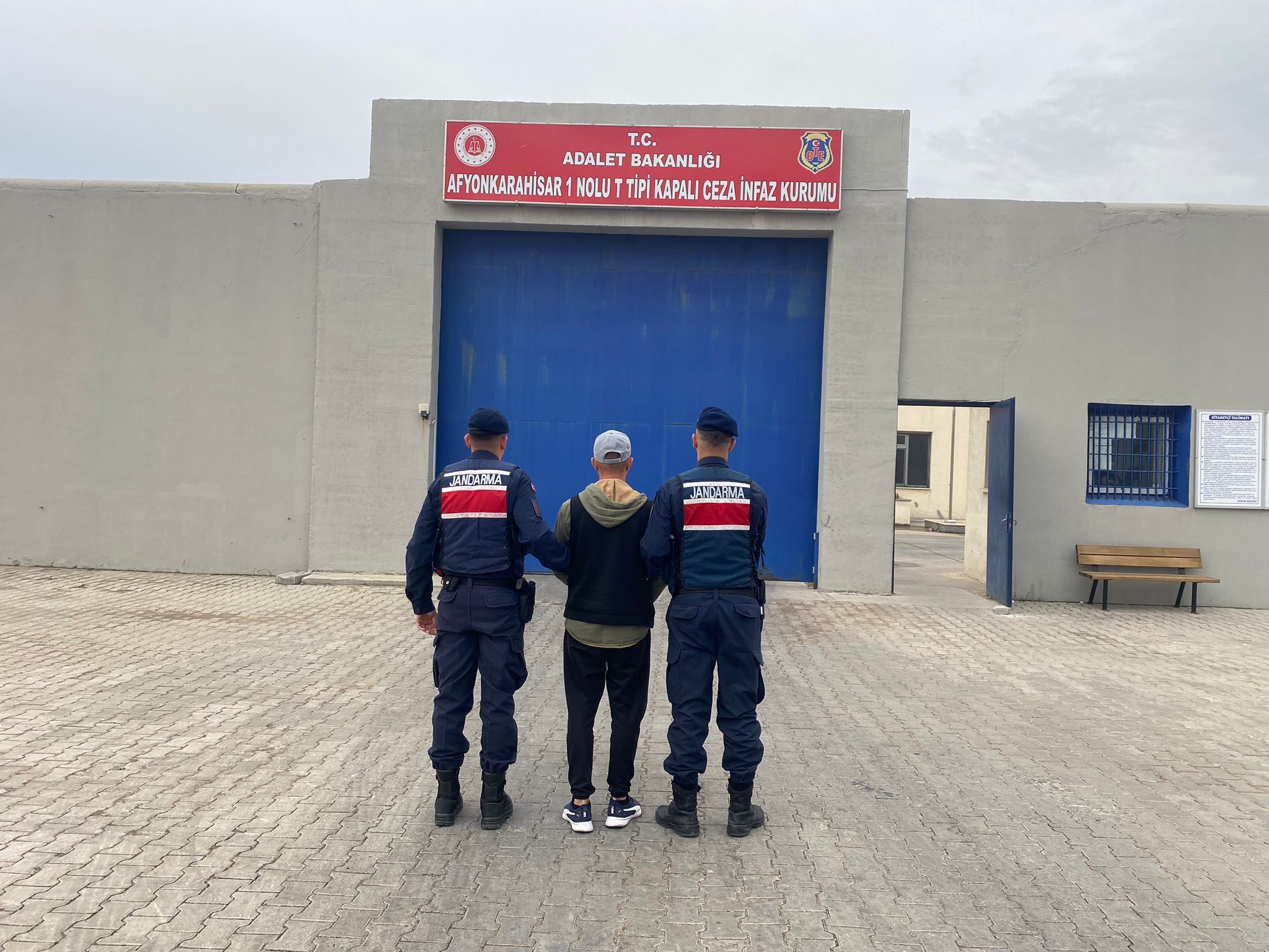 20 Yıl Hapis Cezasıyla Aranan Şahıs Jandarma Tarafından Yakalandı