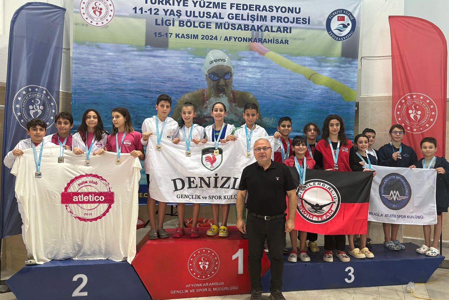 Afyonkarahisar, Genç Yüzücülere Ev Sahipliği Yaptı