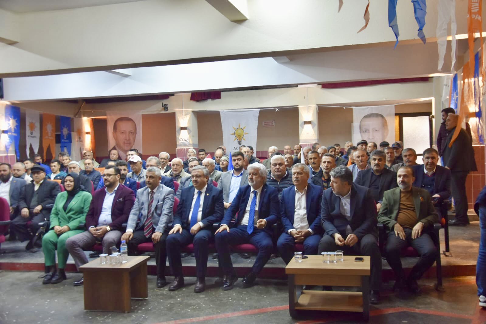 Milletvekili Yurdunuseven, AK Parti Ahmetli Kongresi'nde Görev Aldı