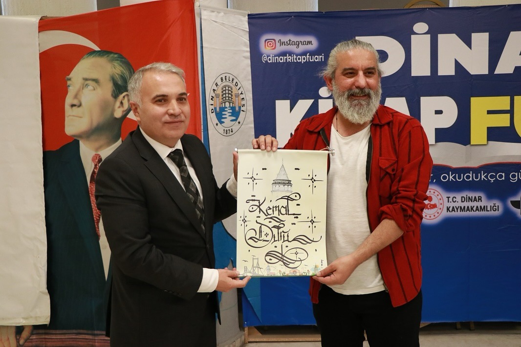 DİNAR 3. KİTAP GÜNLERİ BAŞLADI