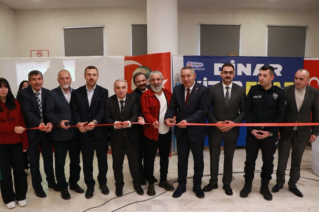 DİNAR 3. KİTAP GÜNLERİ BAŞLADI