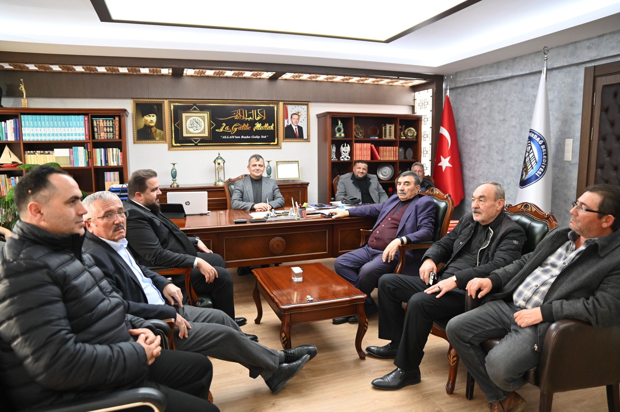 Emirdağ'da Yeni AK Parti İlçe Yönetimi Başkan Koyuncu'yu Ziyaret Etti