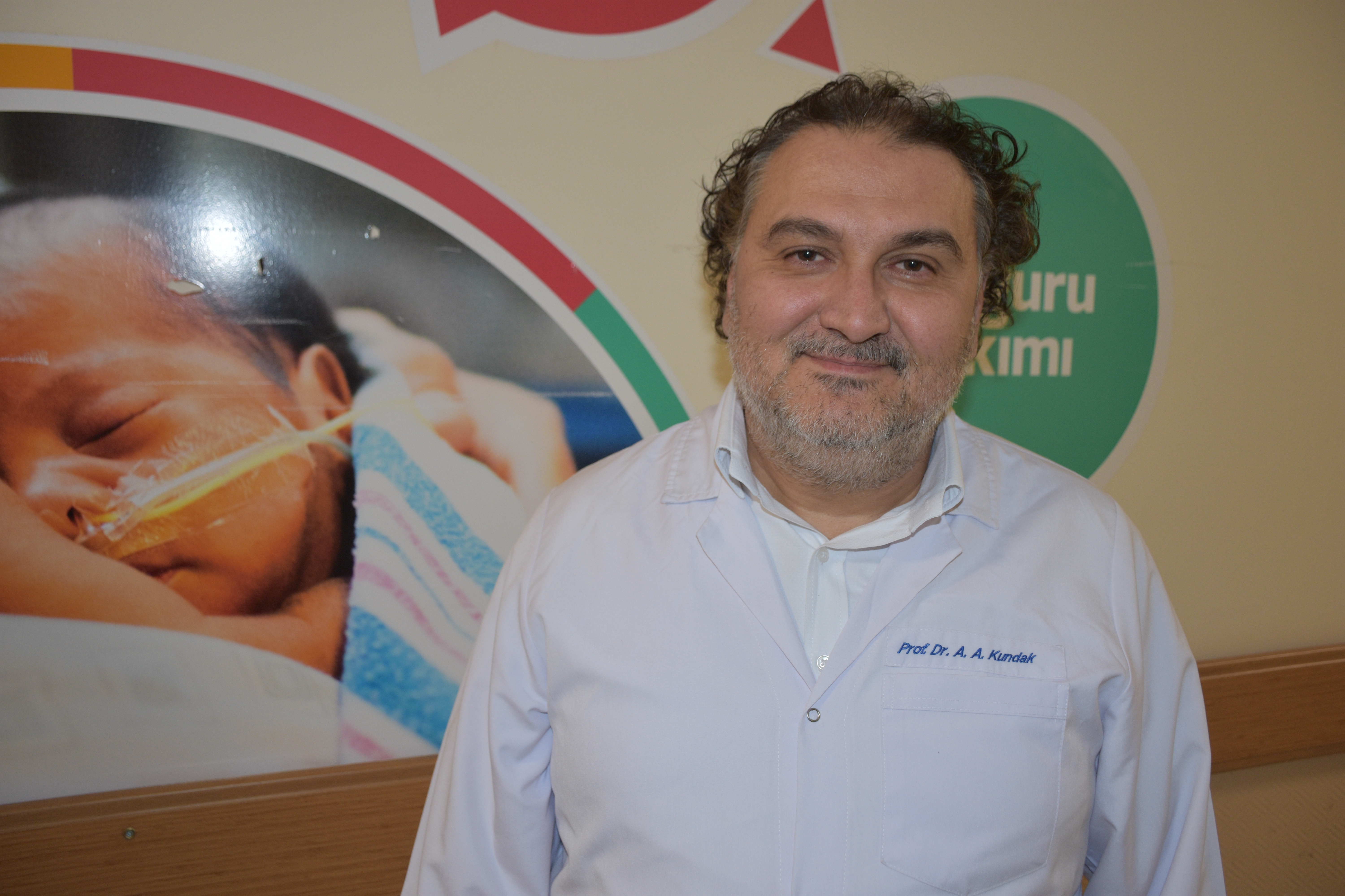 Prematüre Doğan ve Entübe Edilen Umut Bebek Hayata Sarıldı