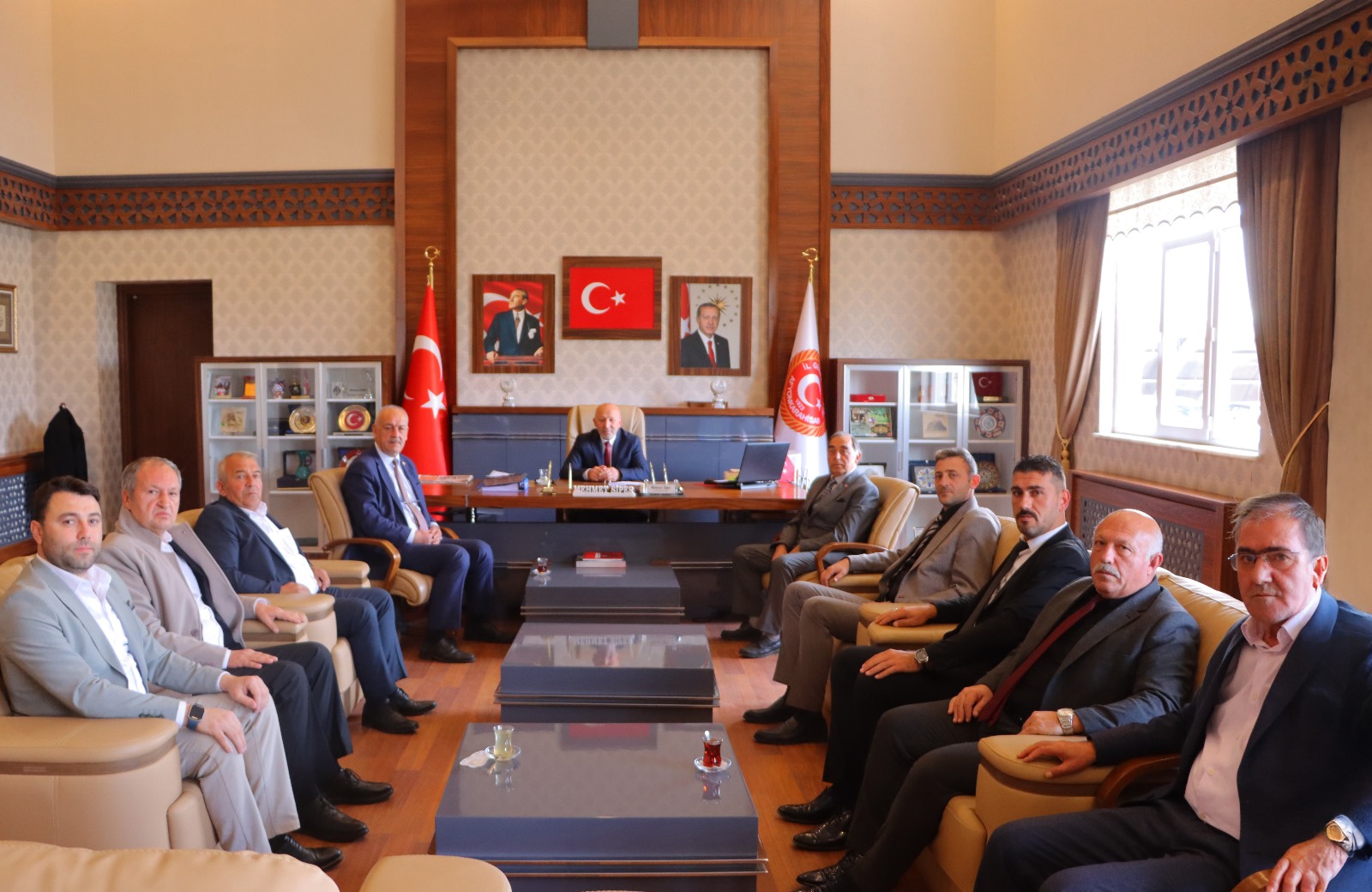 Sinanpaşa MHP’li Başkanlar, İl Genel Meclisi’ne Ziyaret Gerçekleştirdi