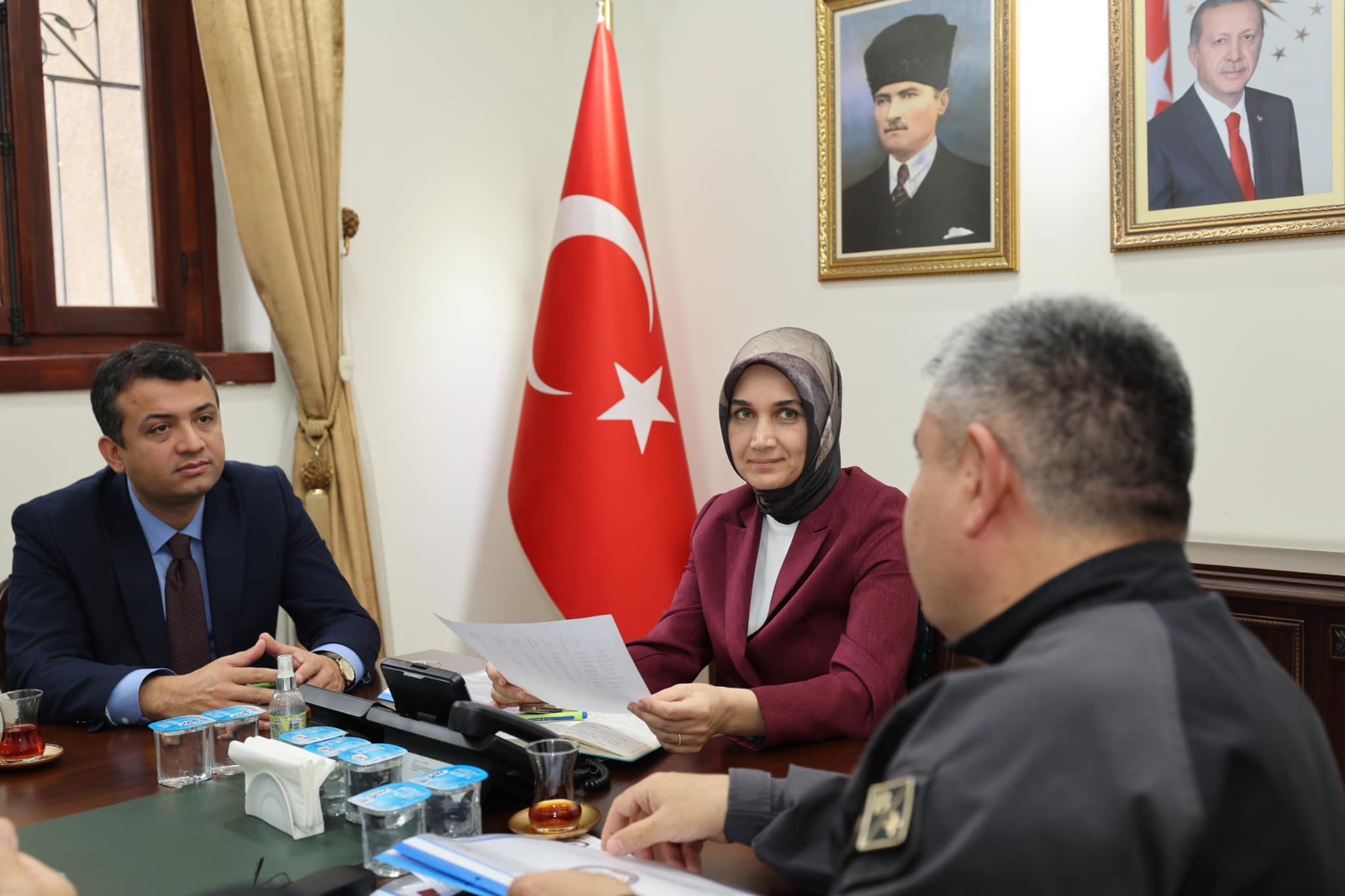 VALİ YİĞİTBAŞI'NIN BAŞKANLIĞINDA ASAYİŞ TOPLANTISI DÜZENLENDİ