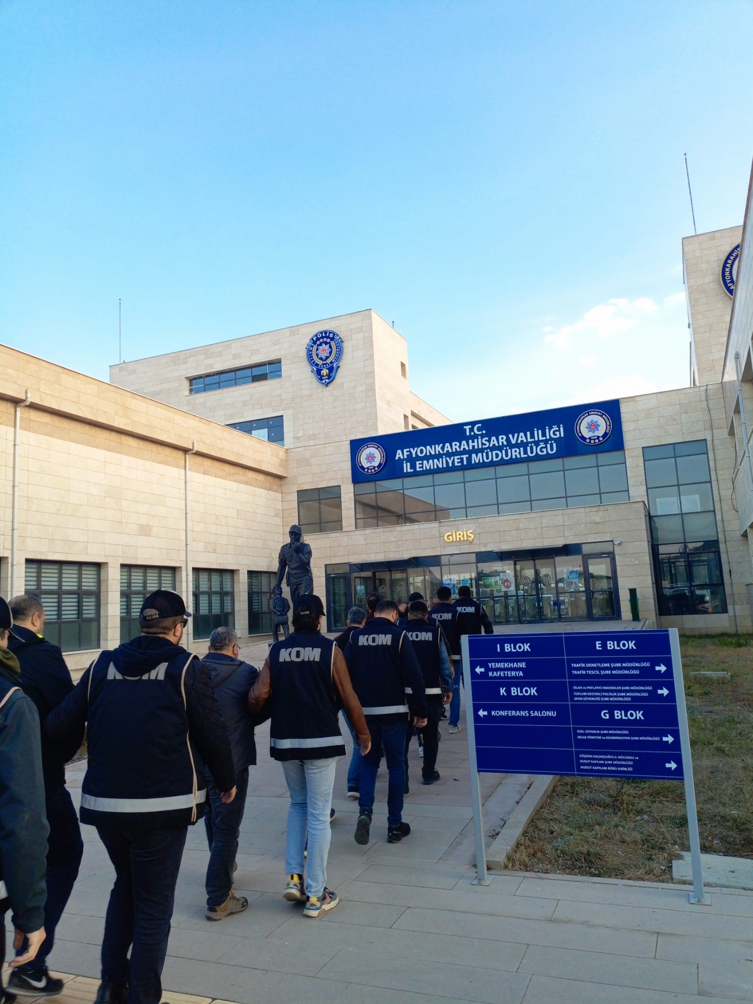 FETÖ'ye Afyonkarahisar Merkezli Kıskaç-30 Operasyonu