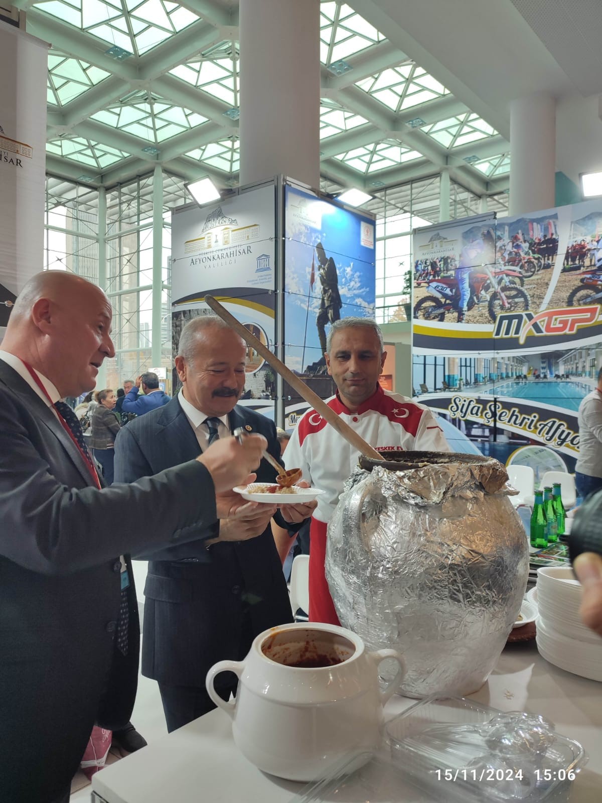 Turizm ve Seyahat Fuarı'nda Şuhut Keşkeği Yoğun İlgi Gördü