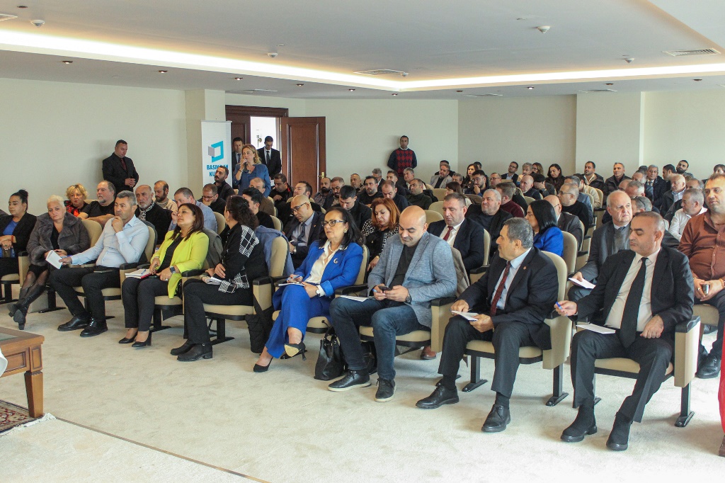 ERKILINÇ: BASINIMIZ KENDİ HAKKINI SAVUNAMAZ DURUMA GELMEMELİ