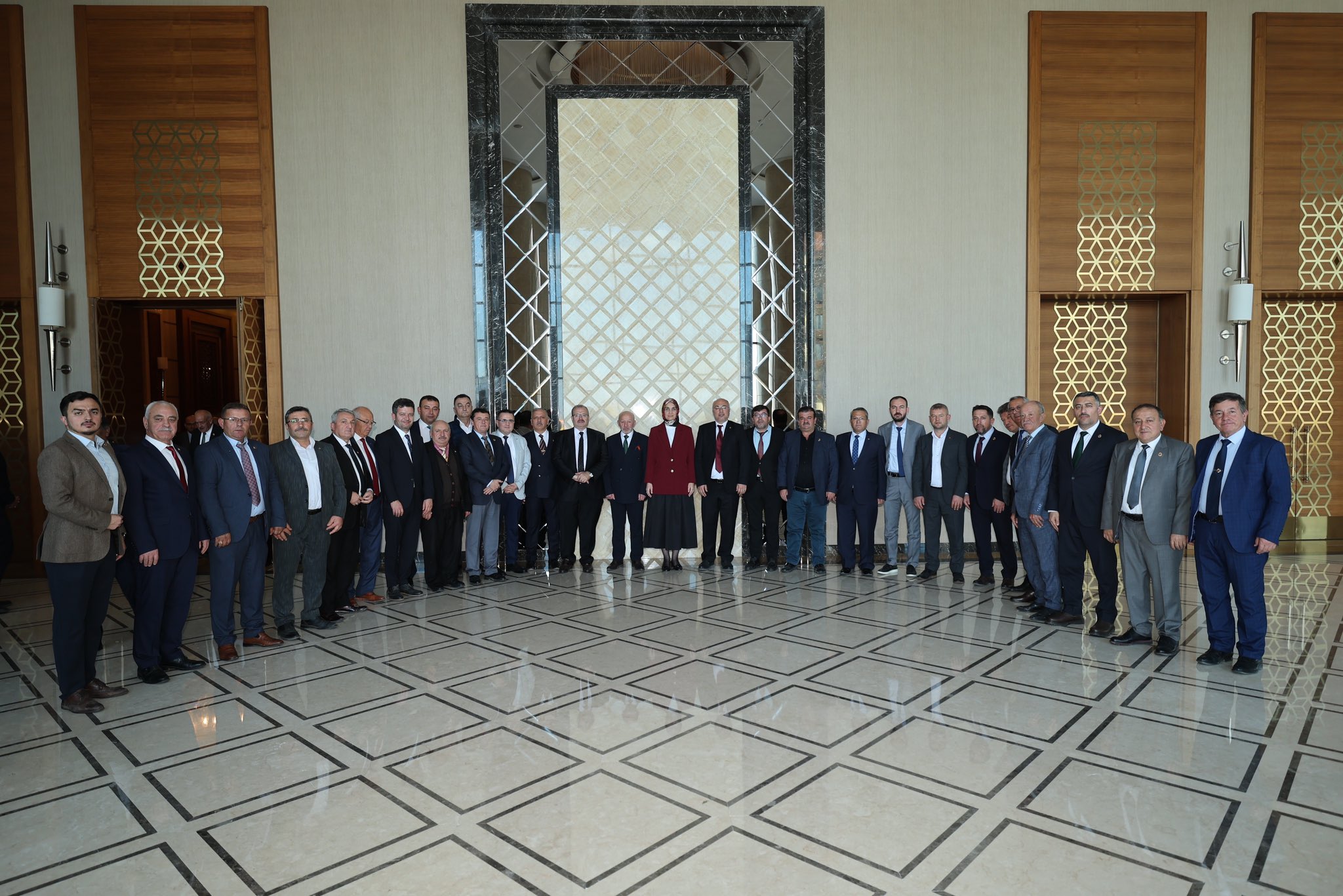 Vali Yiğitbaşı, Bütçe Görüşmeleri Sonrası İGM Üyeleriyle Buluştu