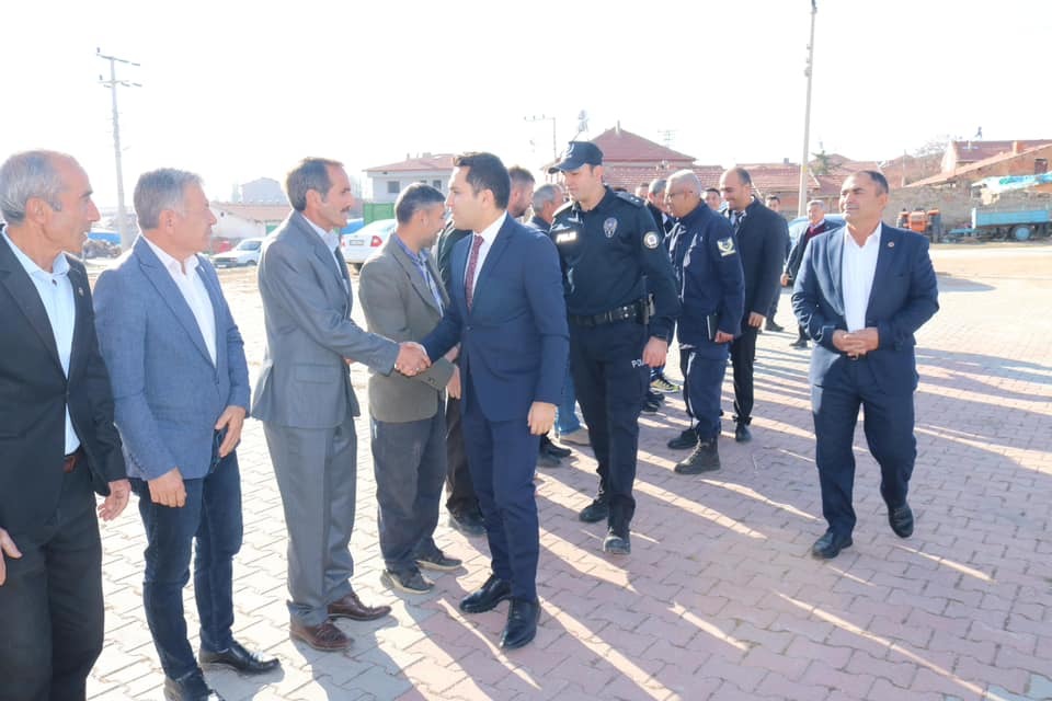 KAYMAKAM BİLDİRİCİ'DEN KAYIHAN BELEDİYESİNE ZİYARETLER