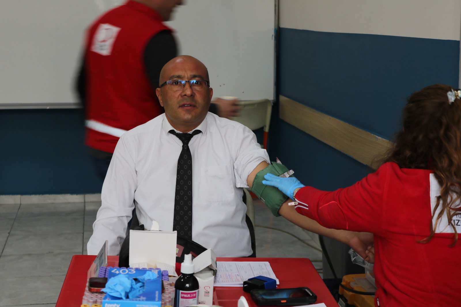 Rahmiye Sare Palalı Teknik Koleji'nde Kan Bağışı Etkinliği Düzenlendi