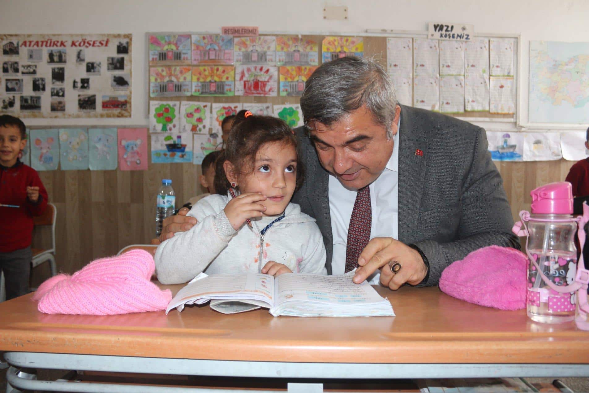  Müdür Sünnetci'den Namık Kemal İlkokulu'na Ziyaret