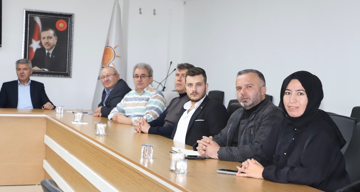 AK Parti İl Başkanı Şahin, Engelli STK Temsilcileriyle Buluştu
