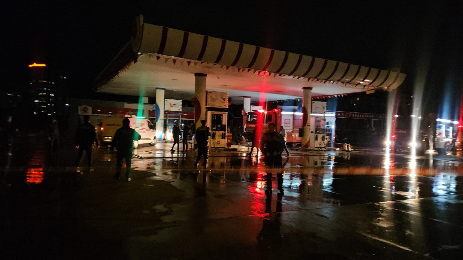 Ciğerci Ahmet Yangında Acı Haber: 1 Kişinin Cansız Bedenine Ulaşıldı!