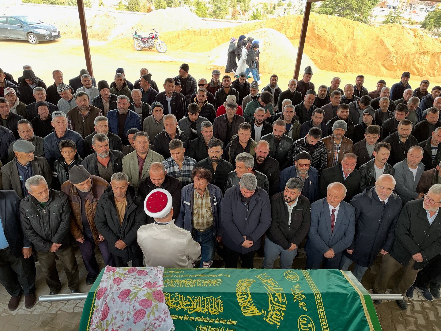 Yangında Hayatını Kaybeden Hanım Çakır Son Yolculuğunu Uğurlandı!