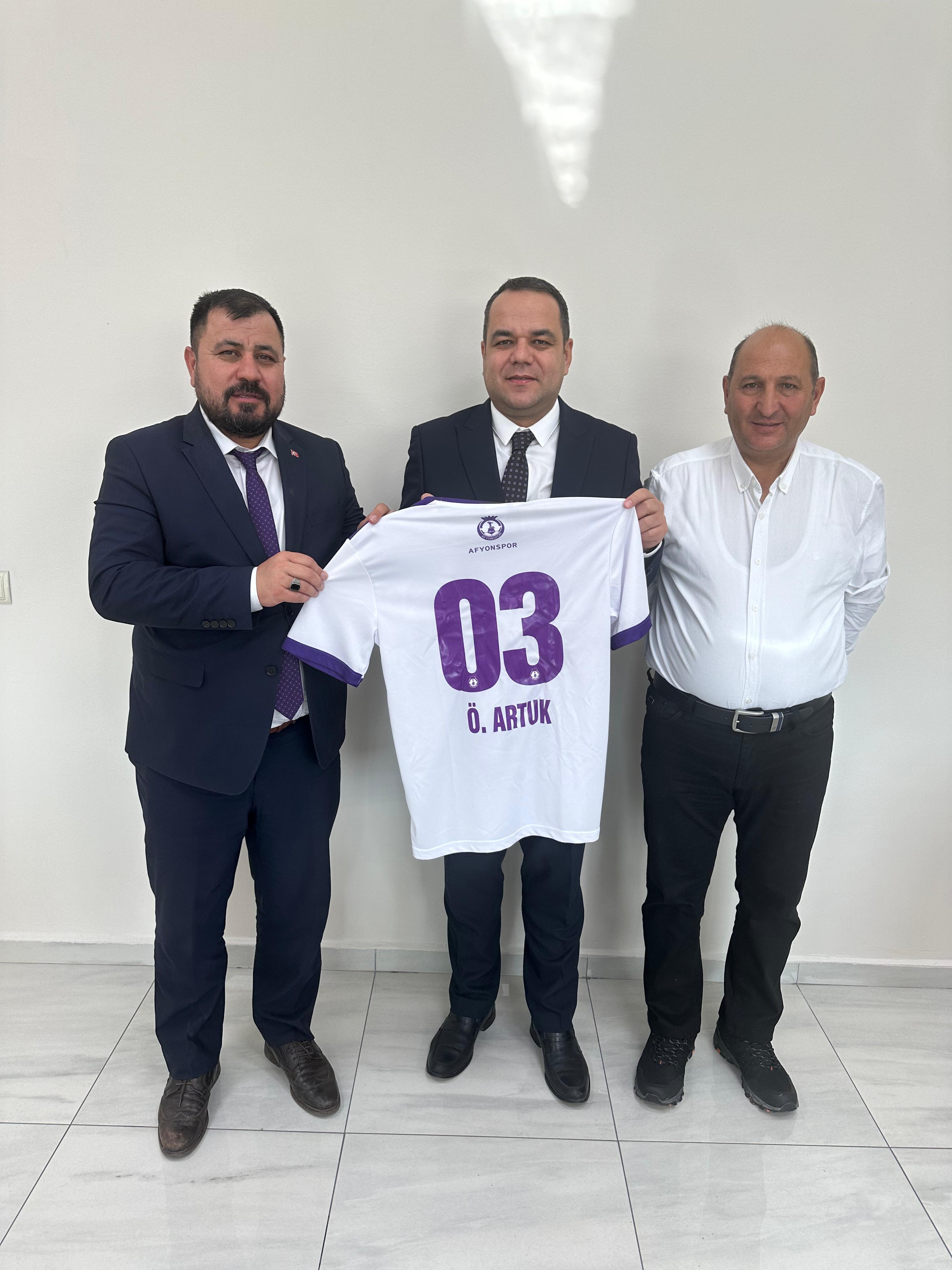 Afyonspor Başkanı Akkuş’tan Artuk’a  Ziyaret