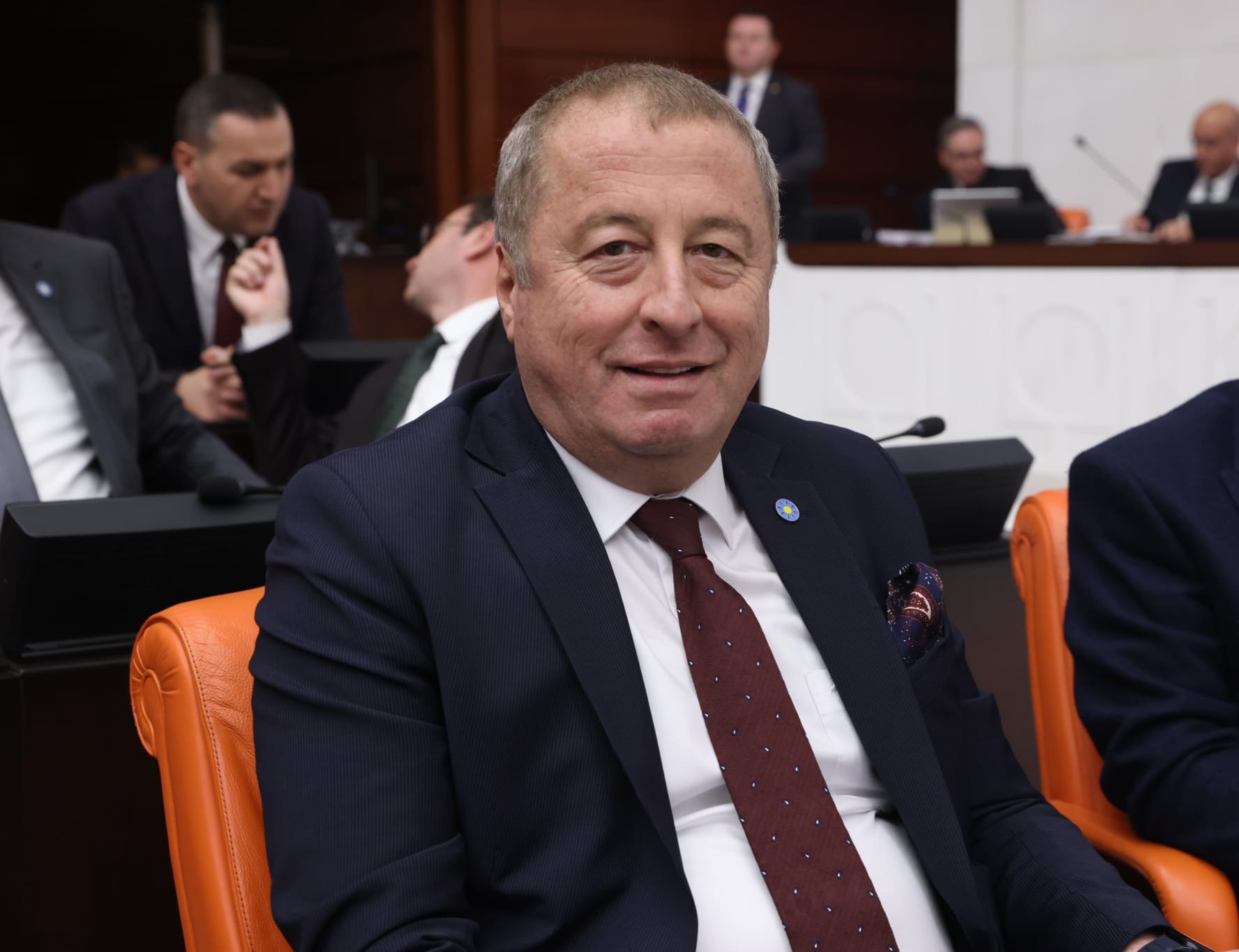 Milletvekili Olgun’dan Öğretmenler Günü Mesajı