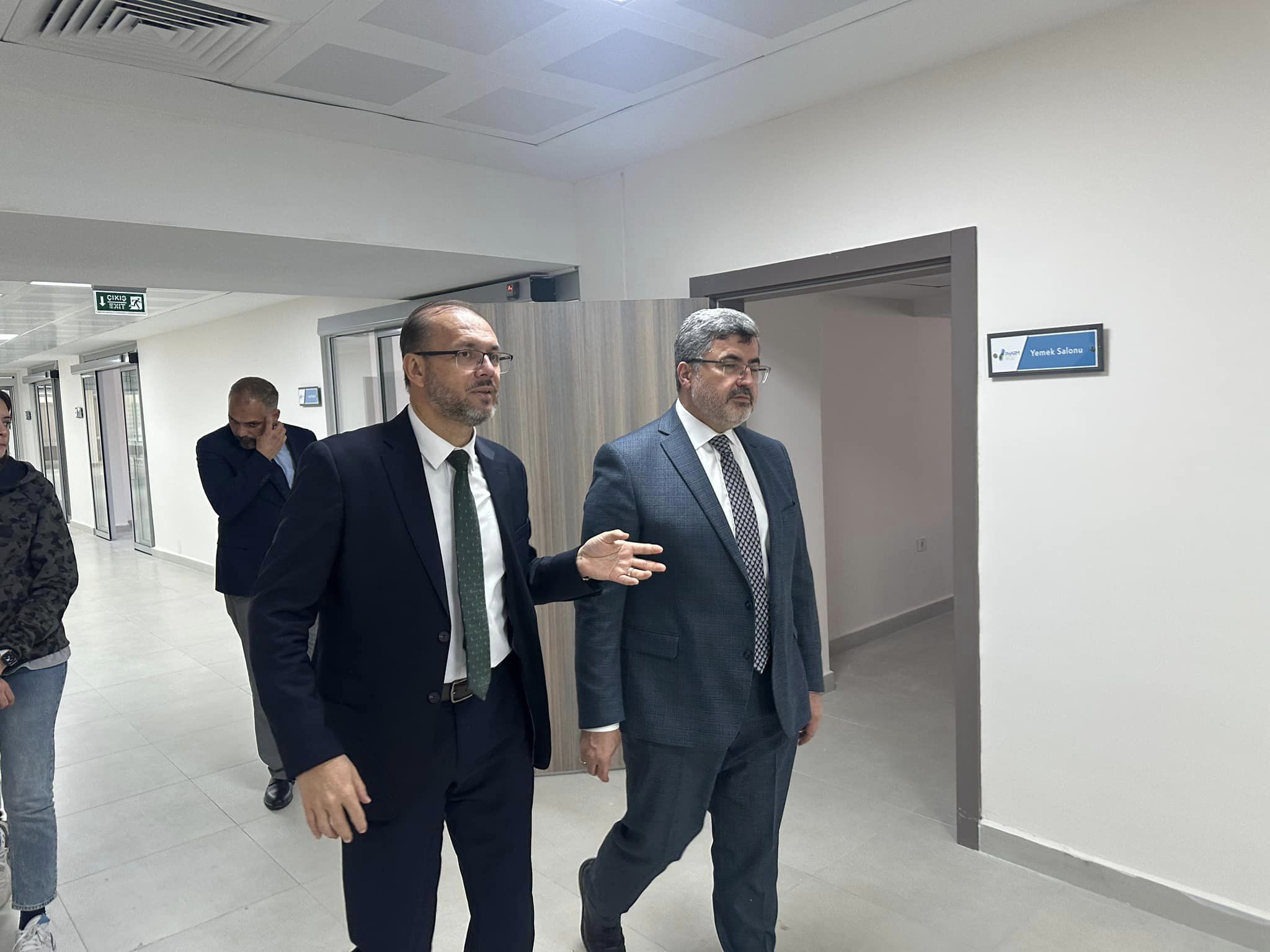 Milletvekili Özkaya, AFSÜ’nün Sağlık Yatırımlarını İnceledi