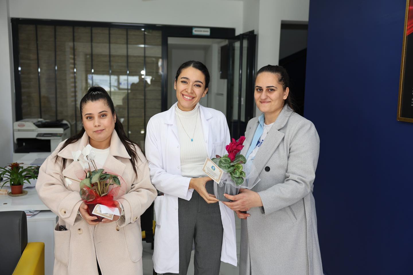 BAŞKAN ÖZTAŞ ÖĞRETMENLERİ UNUTMADI
