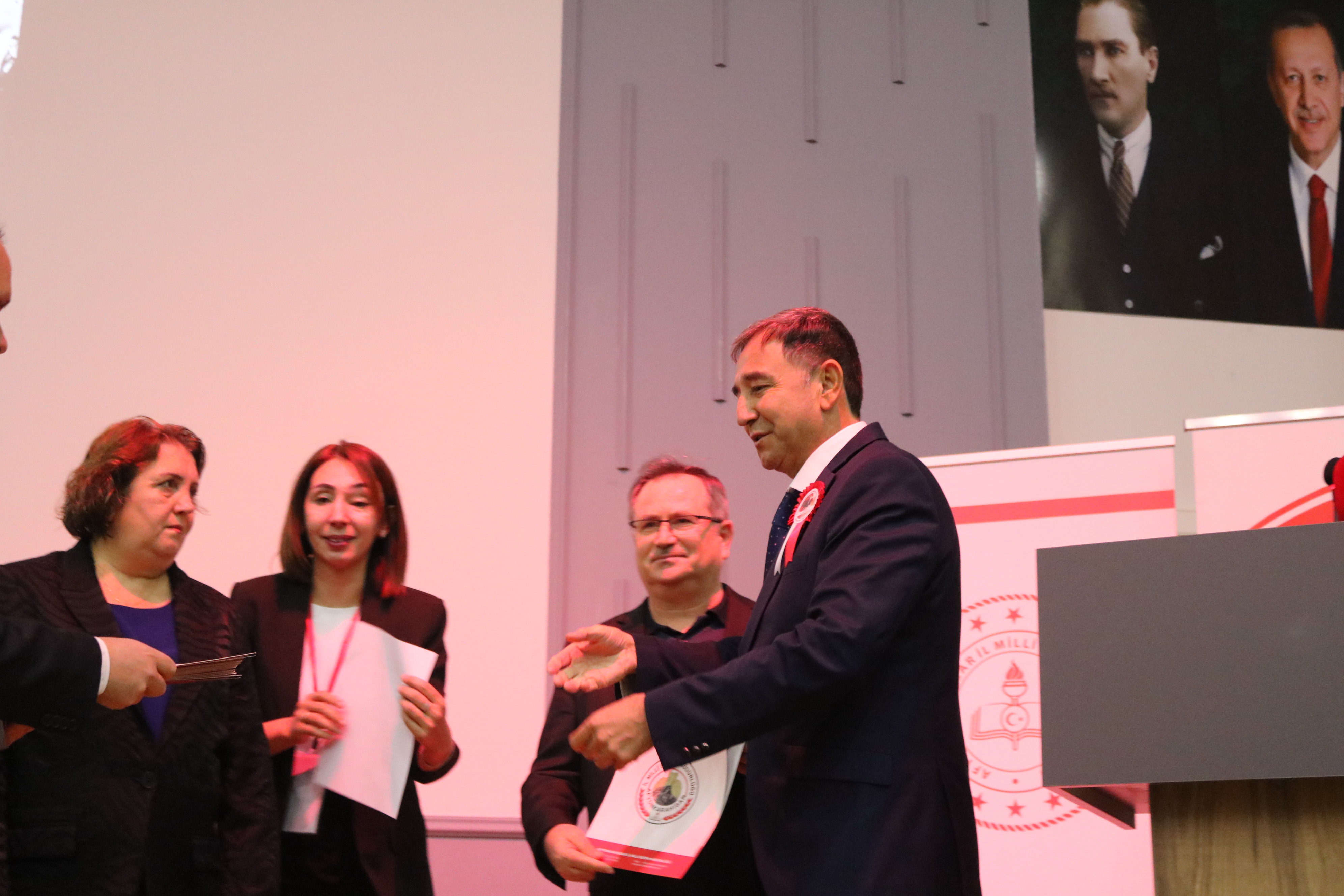 Vali Vekili Uysal: "Meslek Liseleri, Geleceği Şekillendiren Önemli Bir Adım"
