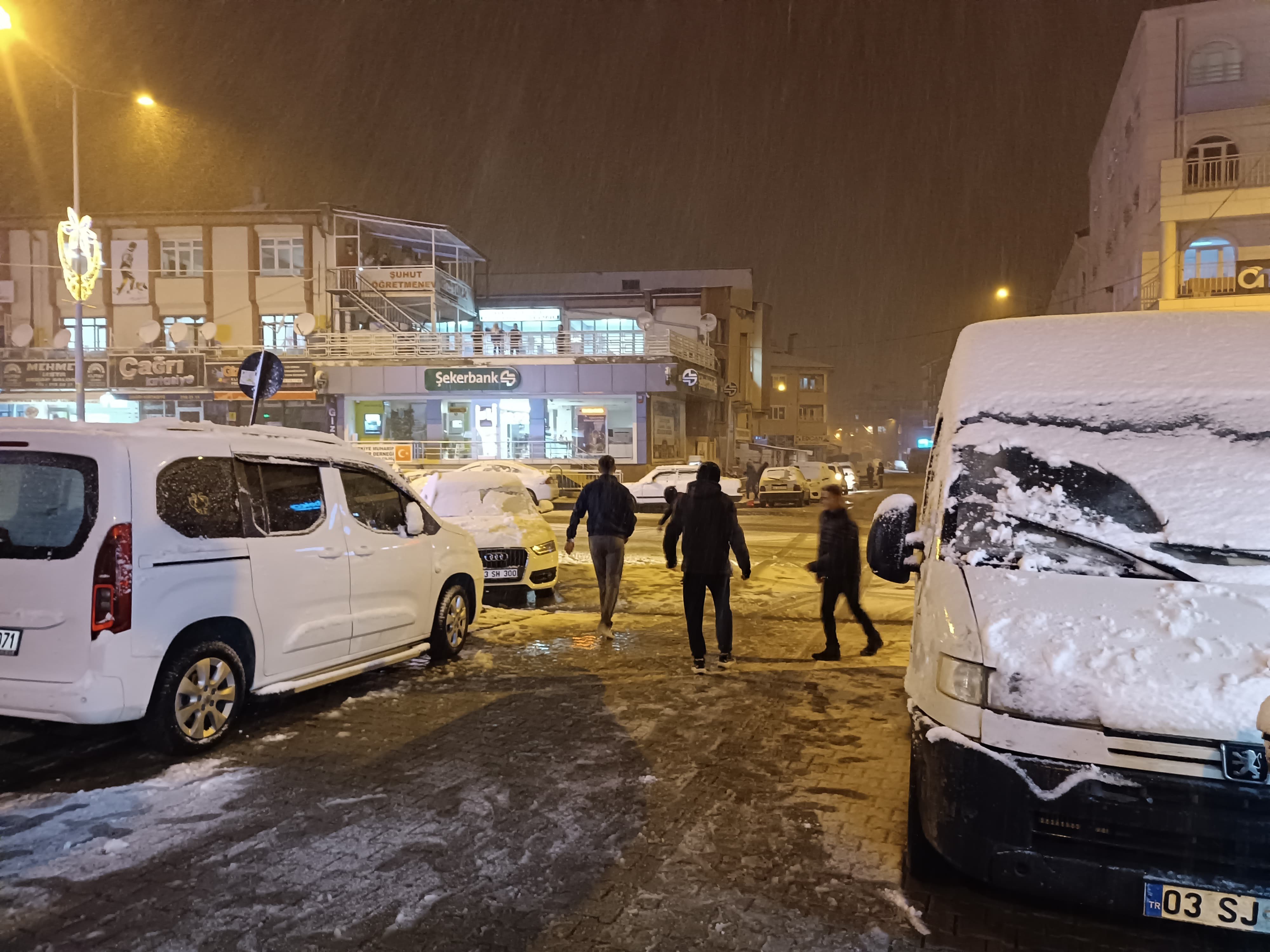 Afyonkarahisar’da hava durumu:  Sıcaklıkların hafta ortasına kadar mevsim normallerinin altında seyretmesi bekleniyor