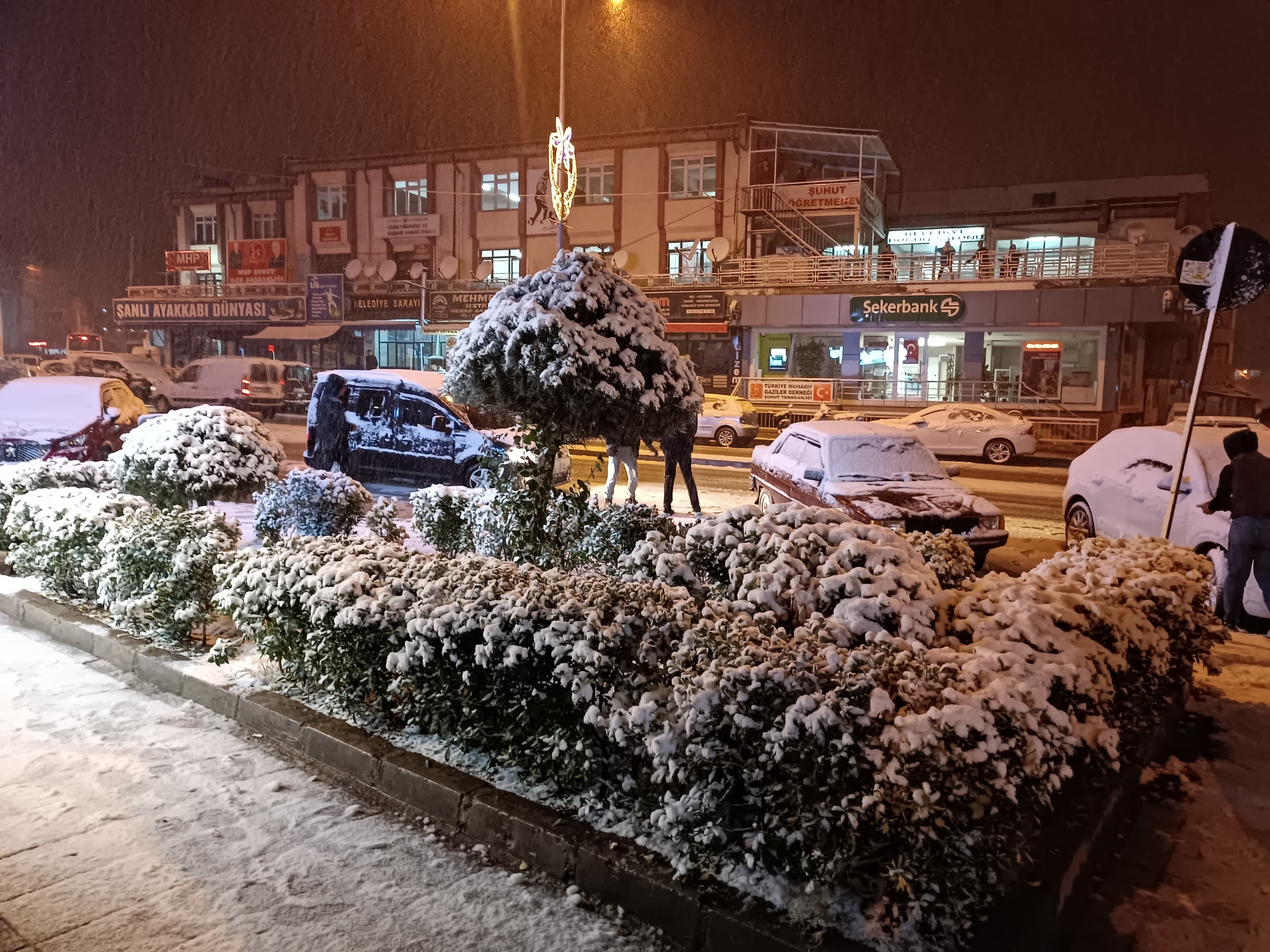 Afyonkarahisar’da hava durumu:  Sıcaklıkların hafta ortasına kadar mevsim normallerinin altında seyretmesi bekleniyor