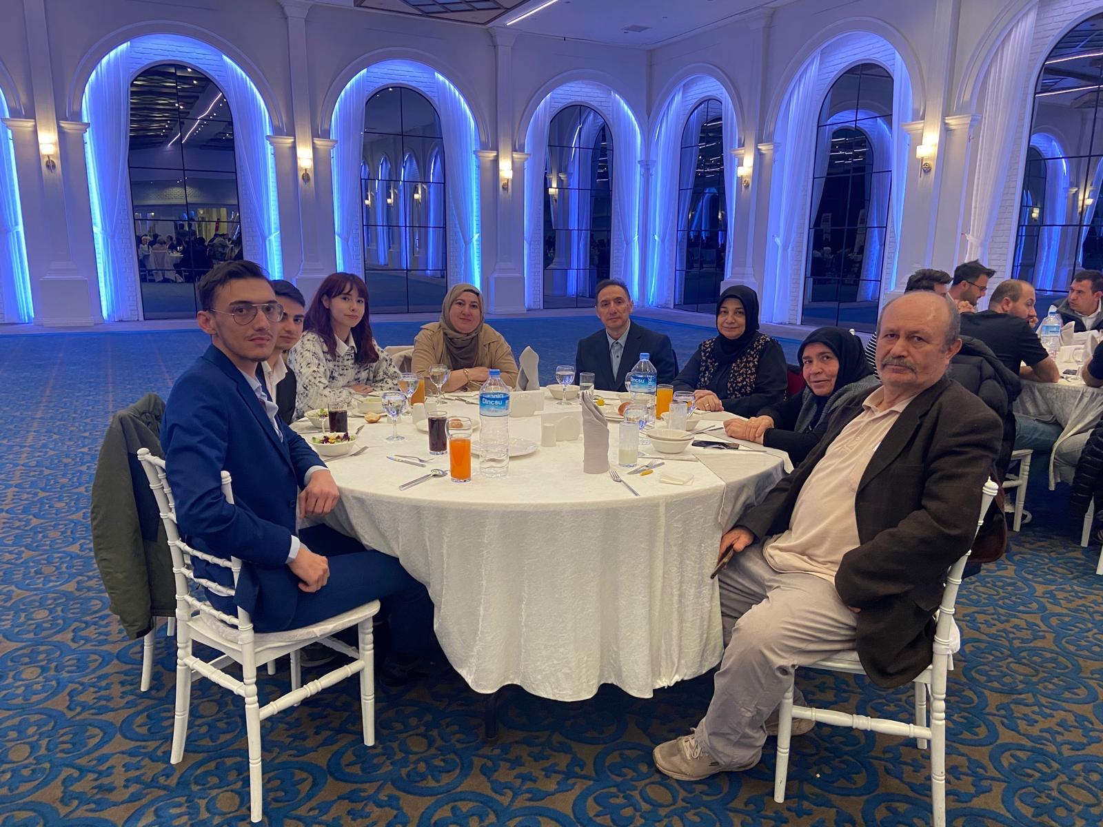 Afyonkarahisar Diş Hekimleri Odası, Diş Hekimleri Günü’nü Coşkuyla Kutladı