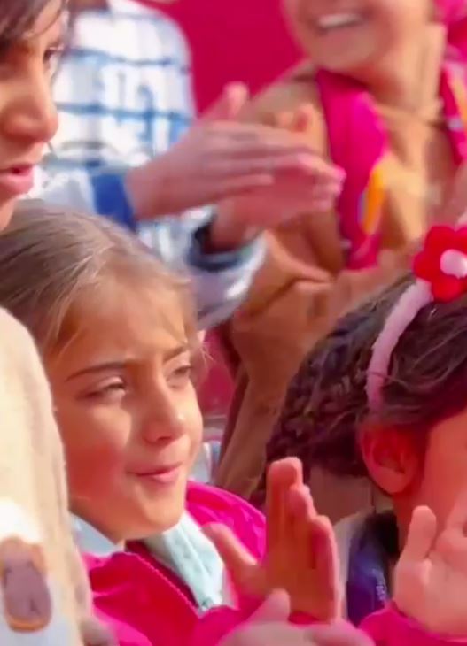 ATATÜRK İLKOKULU 4. SINIF ÖĞRENCİLERİ'NDEN ANLAMLI DAVRANIŞ