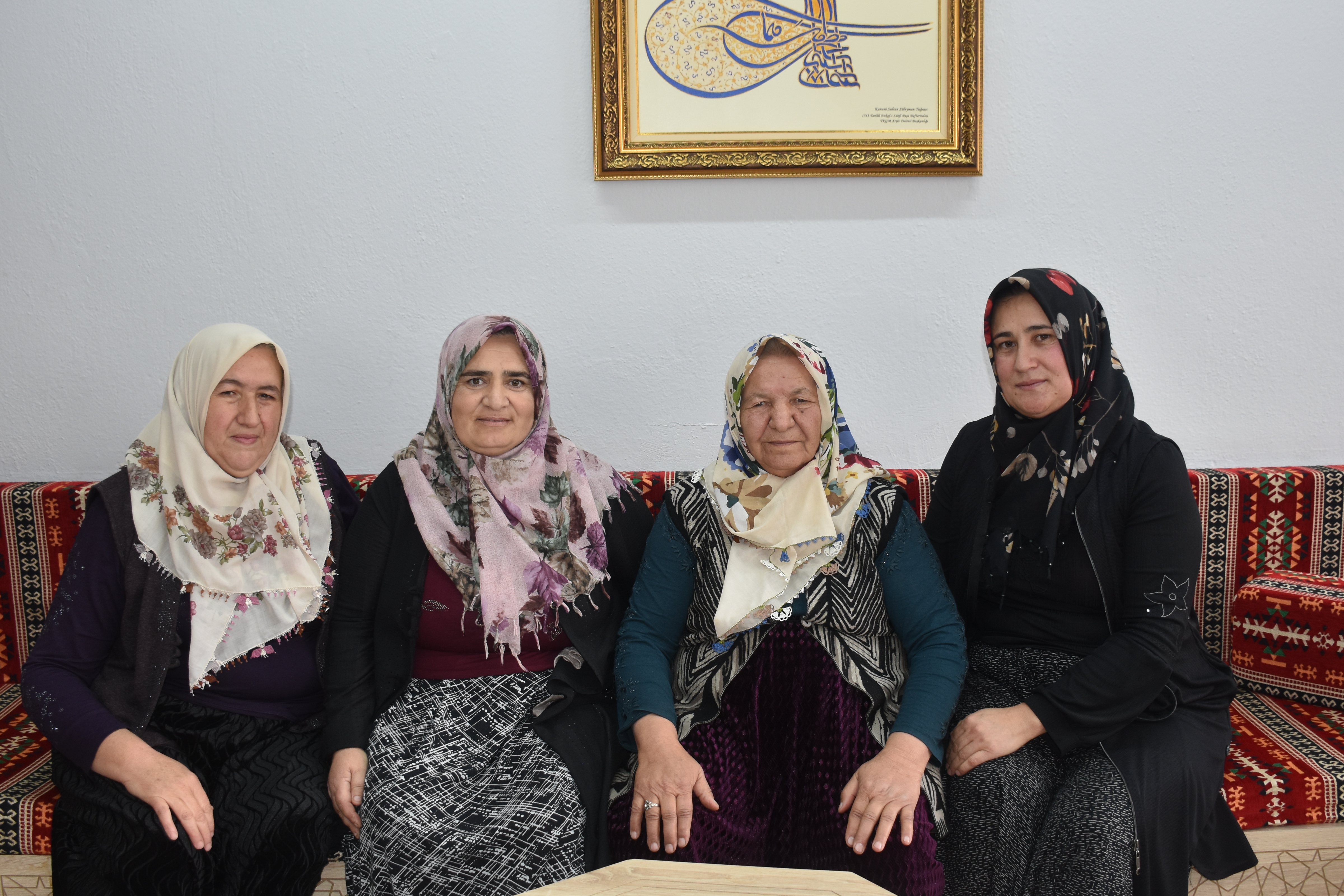 Afyonkarahisar'da 3 elti, 3 çocuğa koruyucu aile oldu: "Oğlumla aramdaki bağ, kan bağı değil, can bağı"