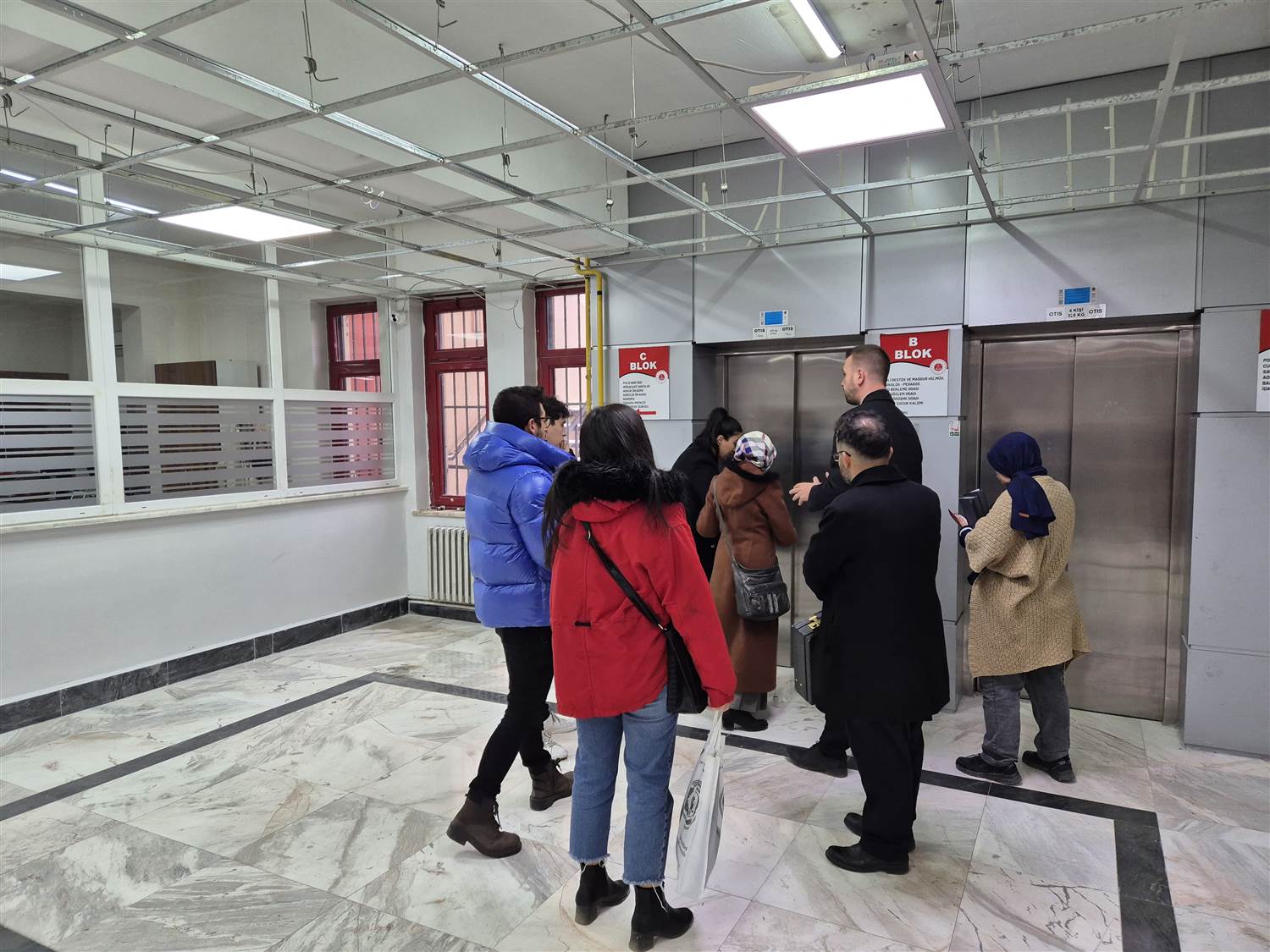 Afyon Barosu Engelli Bireyler İçin Adliye’de Keşif Yaptı