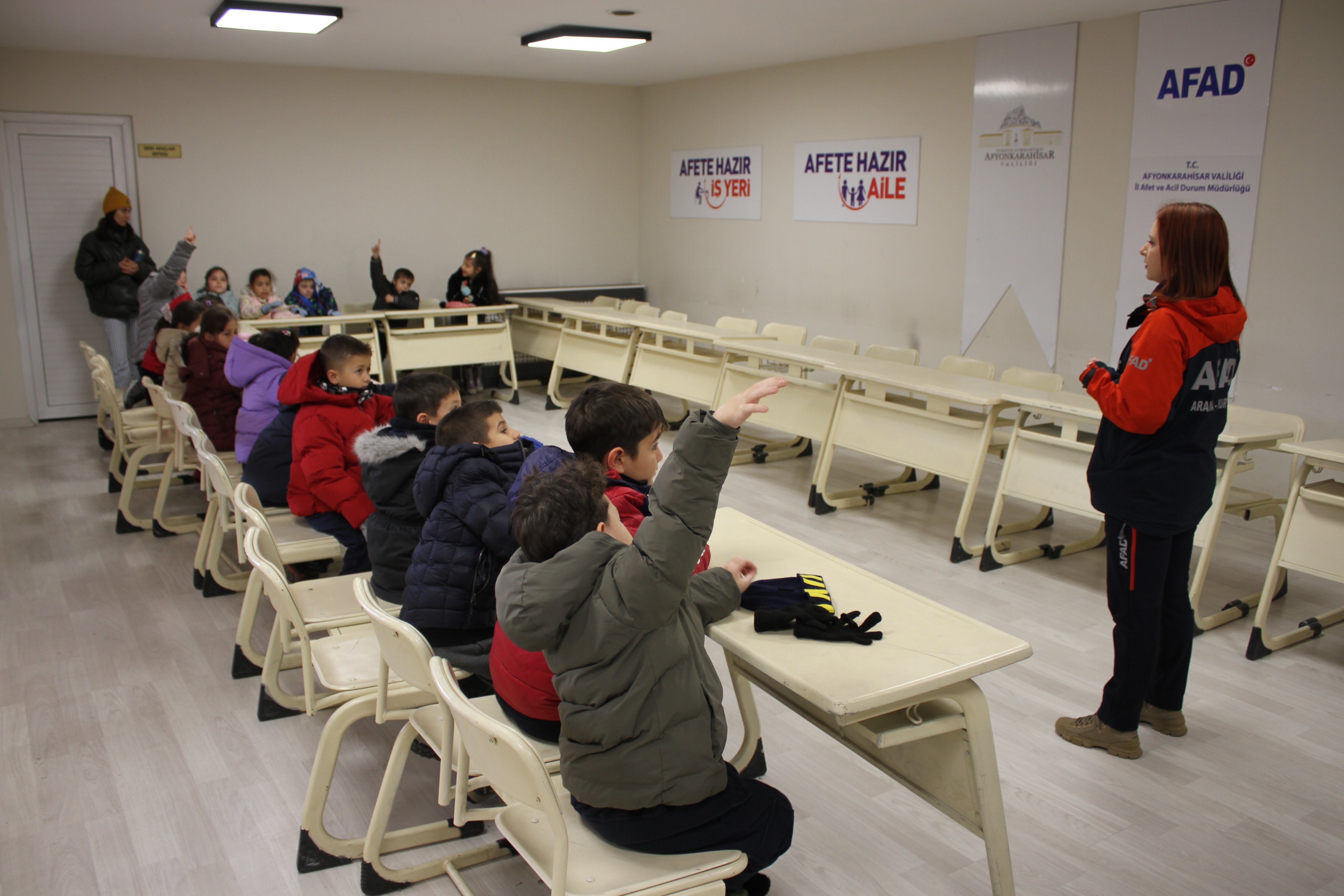 Minikler AFAD’ı Yerinde Keşfetti