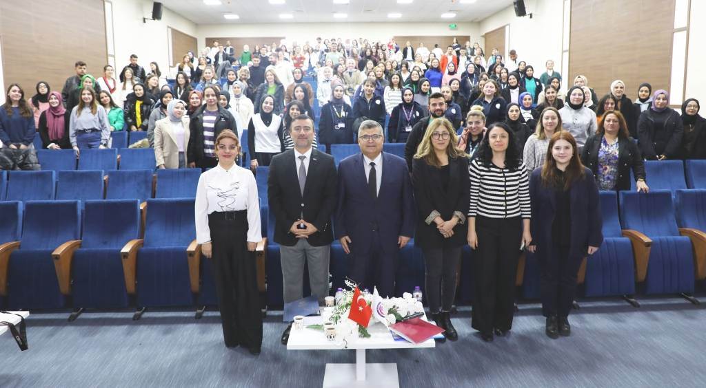İŞKUR HİZMETLERİ VE YETENEK KAPISI BİLGİLENDİRME ETKİNLİĞİ GERÇEKLEŞTİ