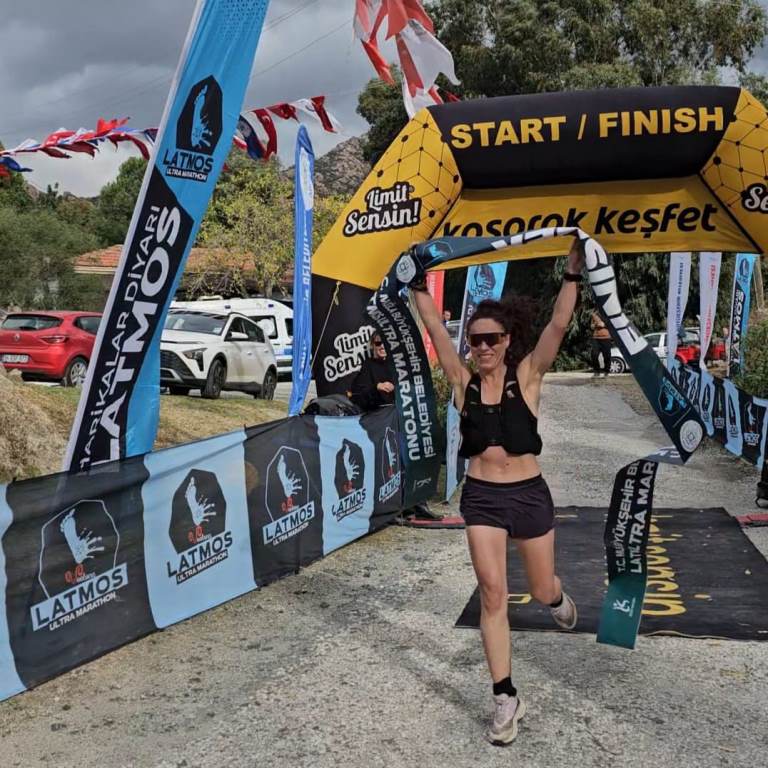 YÜSRA NAZ BALAMUT, LATMOS ULTRA MARATONU'NDA ŞAMPİYON OLDU