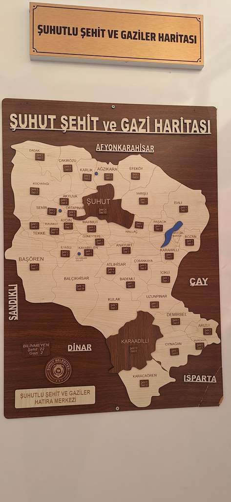 ŞUHUTLU ŞEHİT VE GAZİLER HATIRA MERKEZİ ZİYARETÇİLERİNİ AĞIRLAMAYA DEVAM EDİYOR