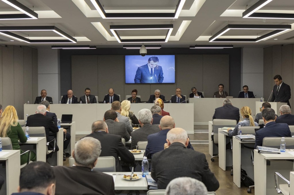 VALİ YİĞİTBAŞI, BİK 32. DÖNEM 8. GENEL KURUL TOPLANTISINA KATILDI