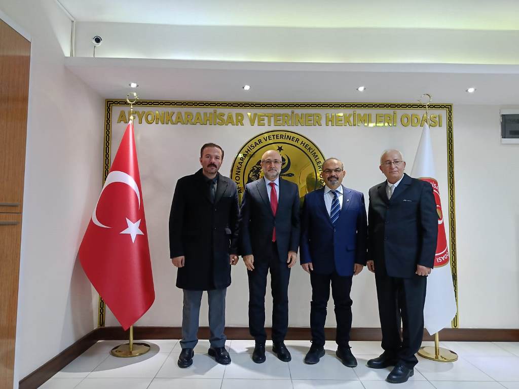AK PARTİ HEYETİ'NDEN HAYIRLI OLSUN ZİYARETİ