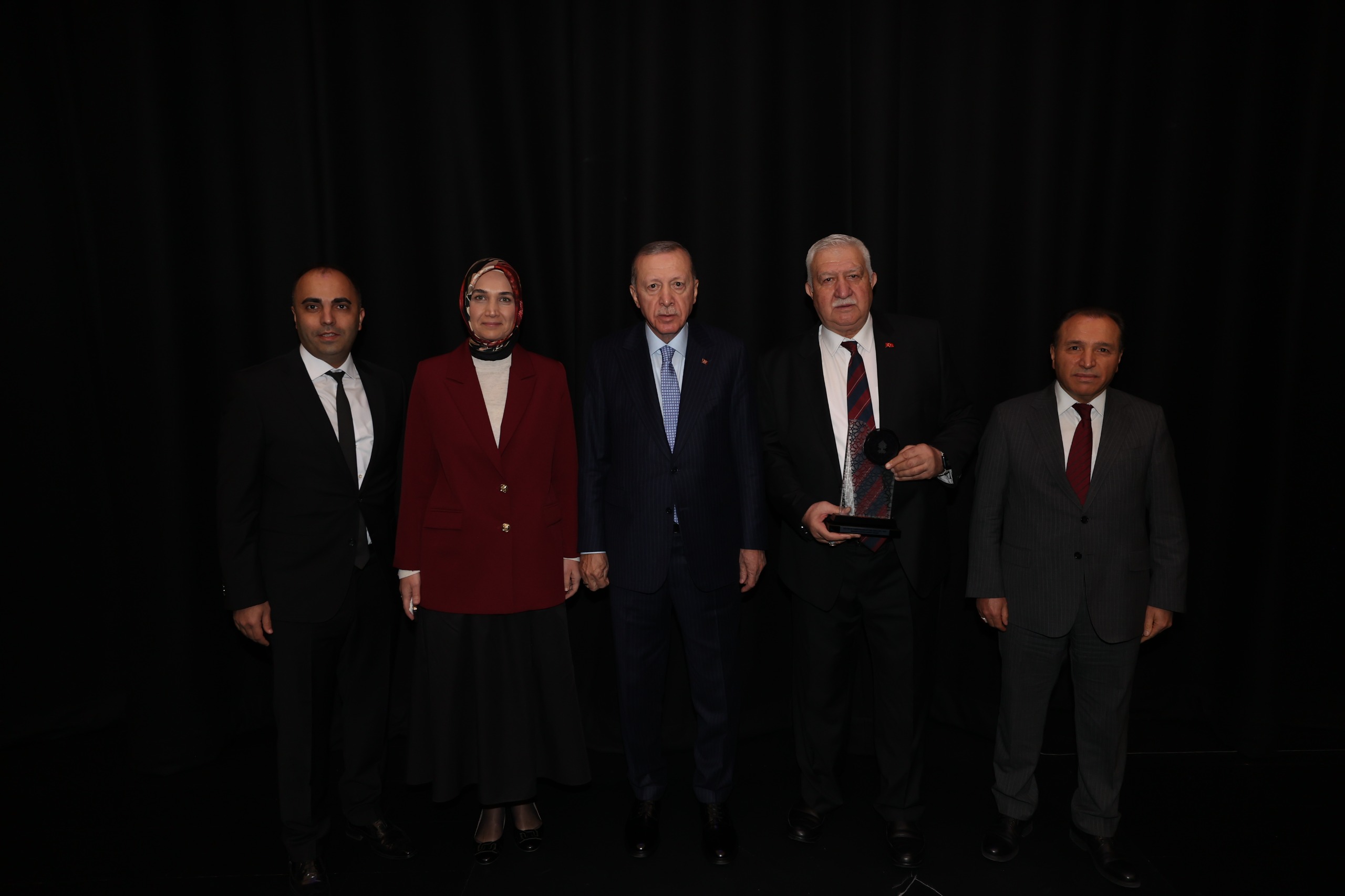 Vali Yiğitbaşı, Alimoğlu'nu tebrik etti