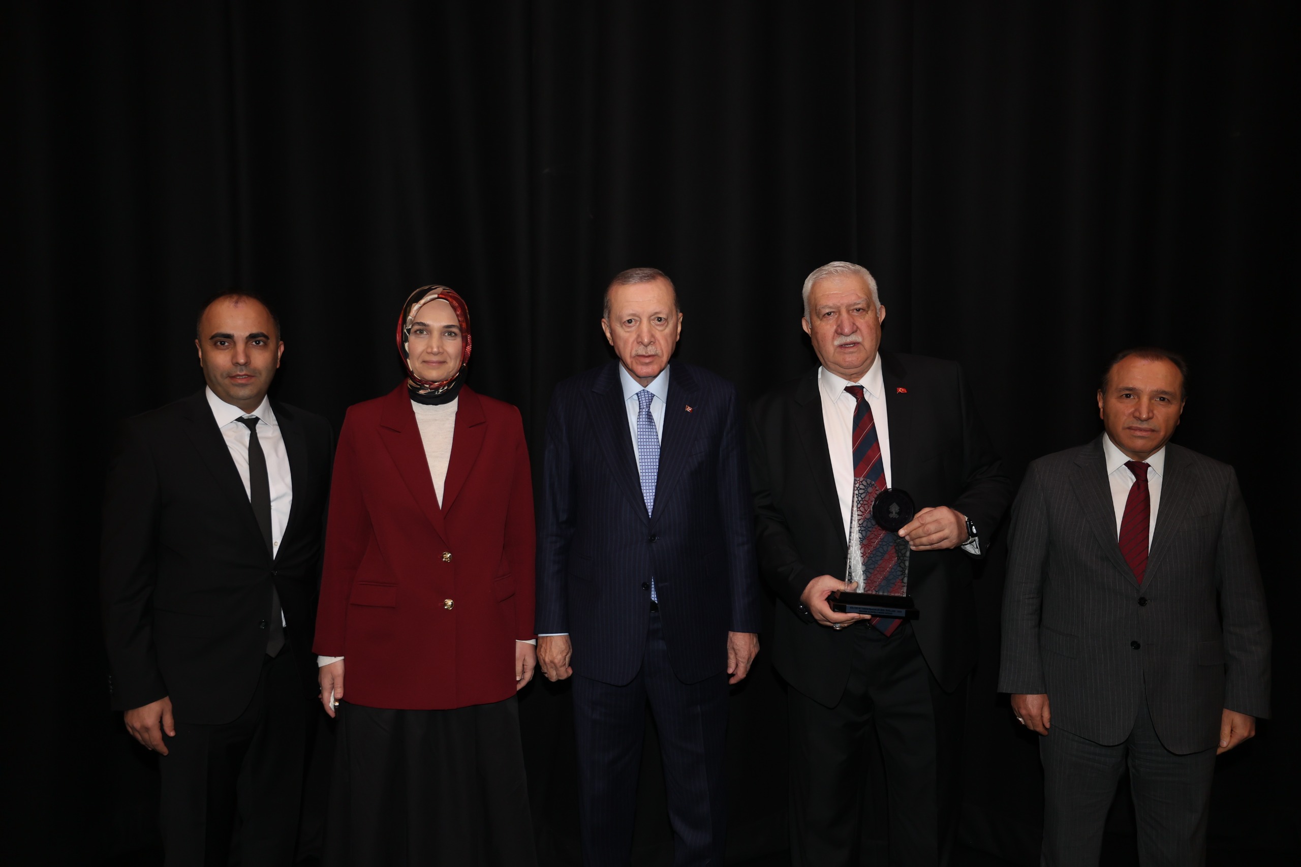 Vali Yiğitbaşı, Alimoğlu'nu tebrik etti