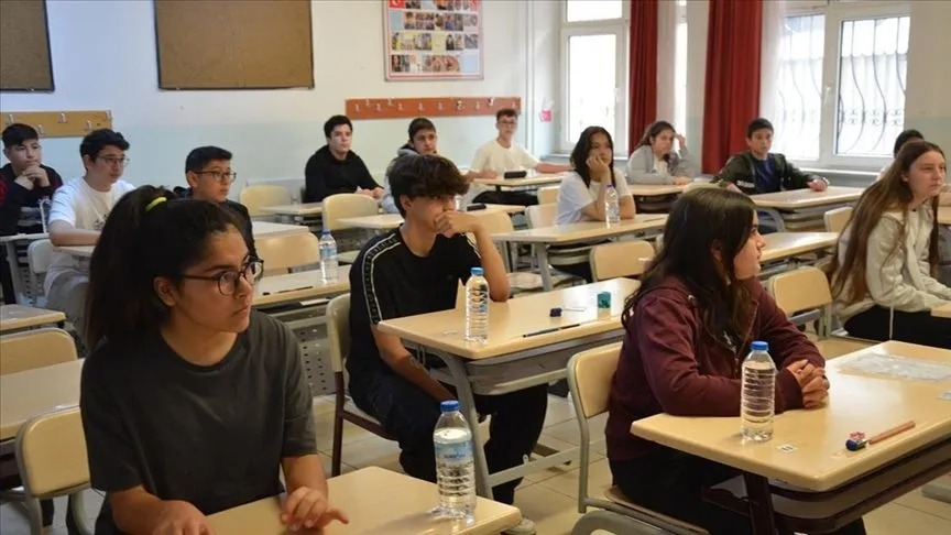 2024 YKS’de 203 aday sıfır veya eksi netle üniversiteli oldu! Uzmanı uyardı: Sisteme zarar veriyor