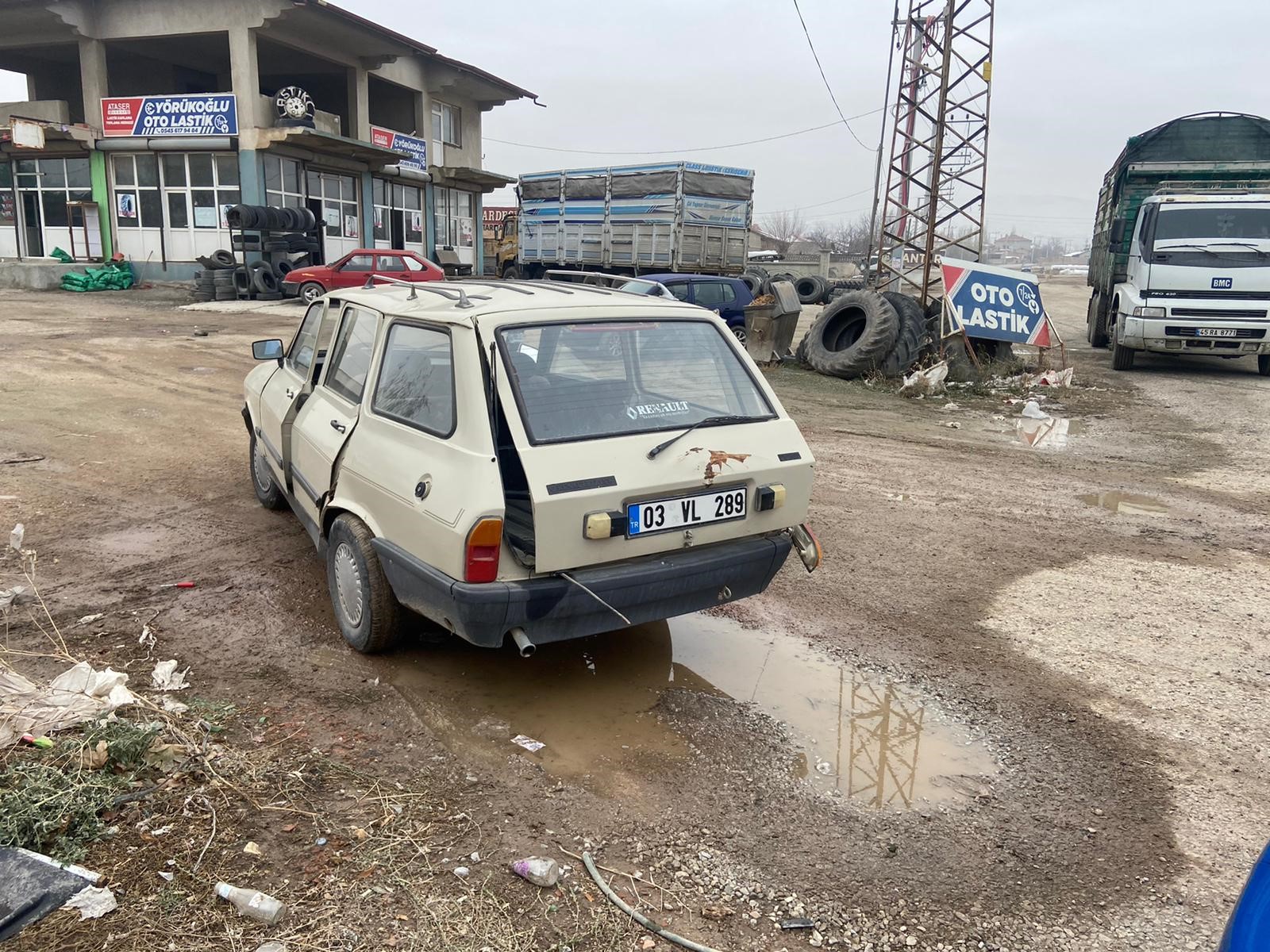 14 Yaşındaki Sürücü Kaza Yaptı: 6 Yaralı  Çobanlar Kavşağında Otomobiller Çarpıştı