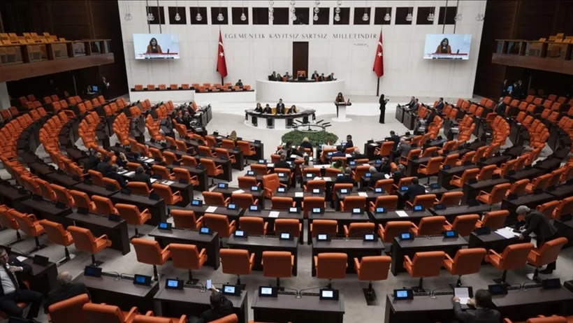 Gecekondu, imar ve köy kanununda kritik değişilik