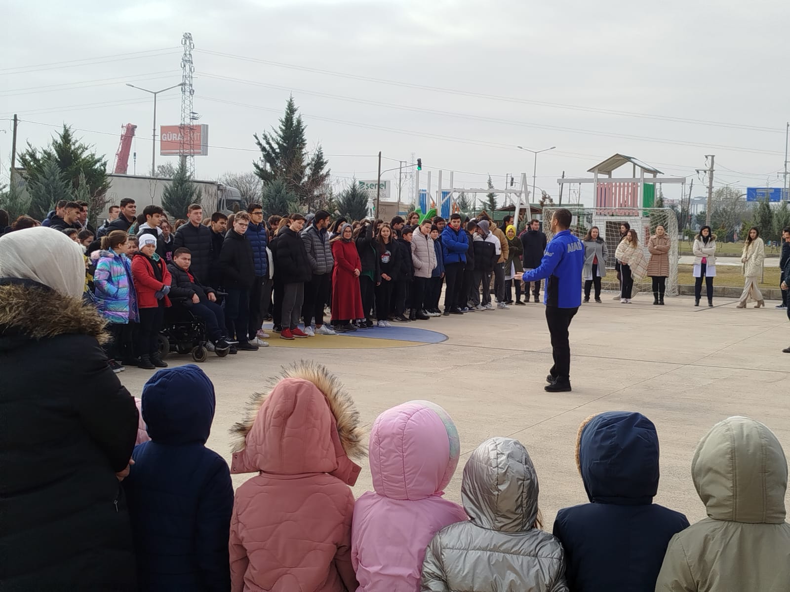 Afet Bilinci Eğitimleriyle Minikler Geleceğe Hazırlanıyor