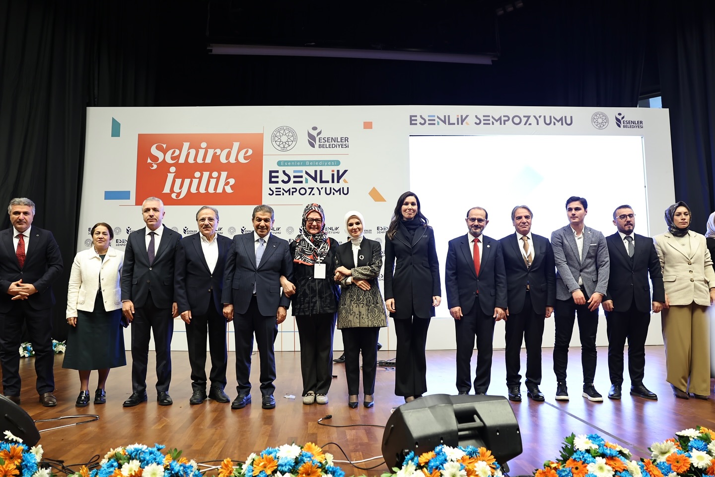 Bakan Göktaş “Güçlü Bir Toplum için Durmadan Çalışıyoruz”