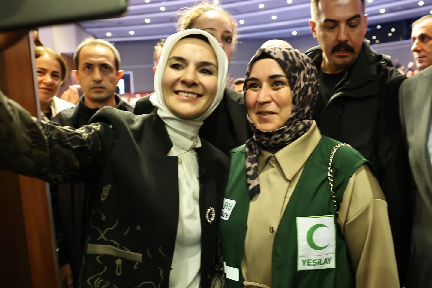 Bakan Göktaş “Güçlü Bir Toplum için Durmadan Çalışıyoruz”