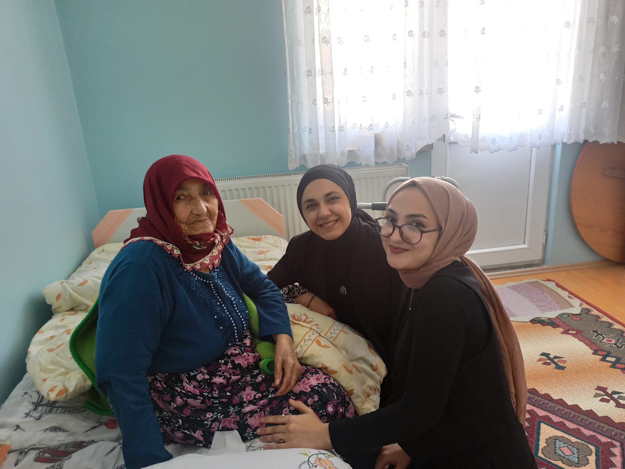 Afyon’da KYK Öğrencilerinden Sosyal Sorumluluk Örneği