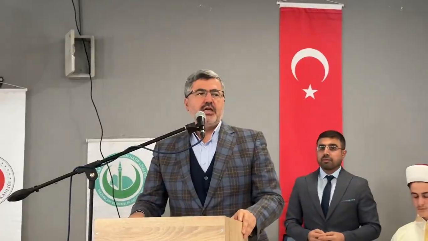 AK Partili Özkaya  'Hafızlar, Bir Bölgenin Bereketidir'"
